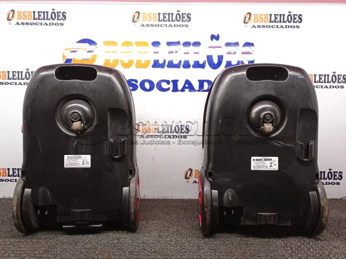 LOTE 058 - 02 ASPIRADORES DE PÓ MARCA BLACKDECKER 220V COM AVARIAS. (NO ESTADO) ATENÇÃO! FAZER A VISITAÇÃO ANTES DE ARREMATAR, NÃO SABEMOS SE FUNCIONA. LEILÃO NÃO TEM GARANTIA E NEM DEVOLUÇÃO, SUJEITO A POSSÍVEIS AVARIAS VISÍVEIS/OCULTAS E/OU AUSÊNCIA DE COMPONENTES.
