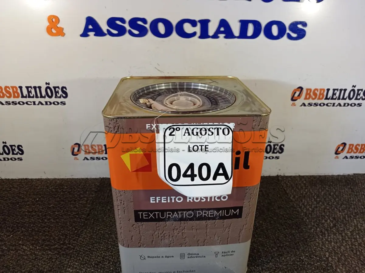 LOTE 040 - 01 LATA DE TINTA TEXTURATTO PREMIUM EFEITO RÚSTICO INTERIOR/EXTERIOR SUVINIL 25KG. (NO ESTADO) ATENÇÃO! FAZER A VISITAÇÃO ANTES DE ARREMATAR, NÃO SABEMOS SE FUNCIONA. LEILÃO NÃO TEM GARANTIA E NEM DEVOLUÇÃO, SUJEITO A POSSÍVEIS AVARIAS VISÍVEIS/OCULTAS E/OU AUSÊNCIA DE COMPONENTES.