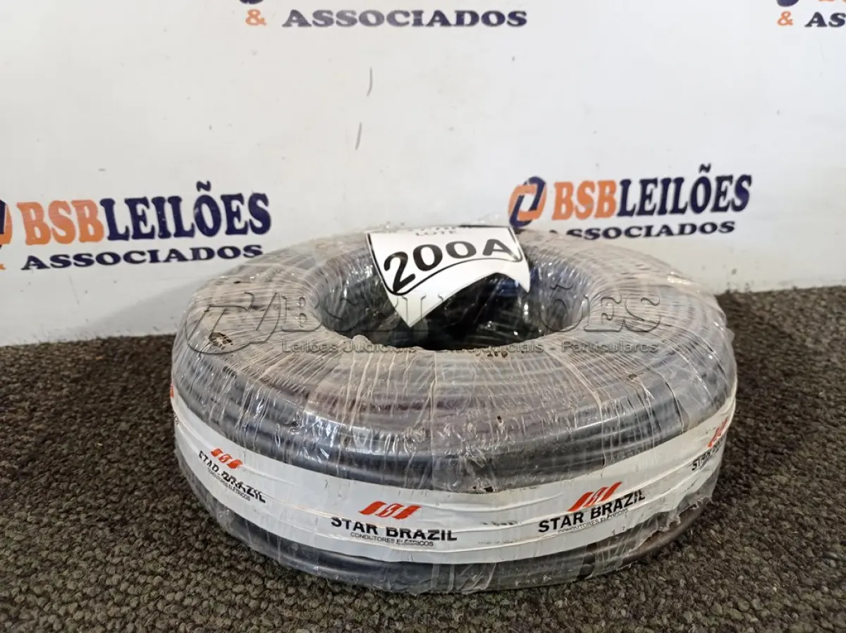 LOTE 200 - 01 ROLO DE FIO FLEXÍVEL 1X10,00MM NA COR PRETA. (NO ESTADO) ATENÇÃO! FAZER A VISITAÇÃO ANTES DE ARREMATAR, NÃO SABEMOS SE FUNCIONA. LEILÃO NÃO TEM GARANTIA E NEM DEVOLUÇÃO, SUJEITO A POSSÍVEIS AVARIAS VISÍVEIS/OCULTAS E/OU AUSÊNCIA DE COMPONENTES.
