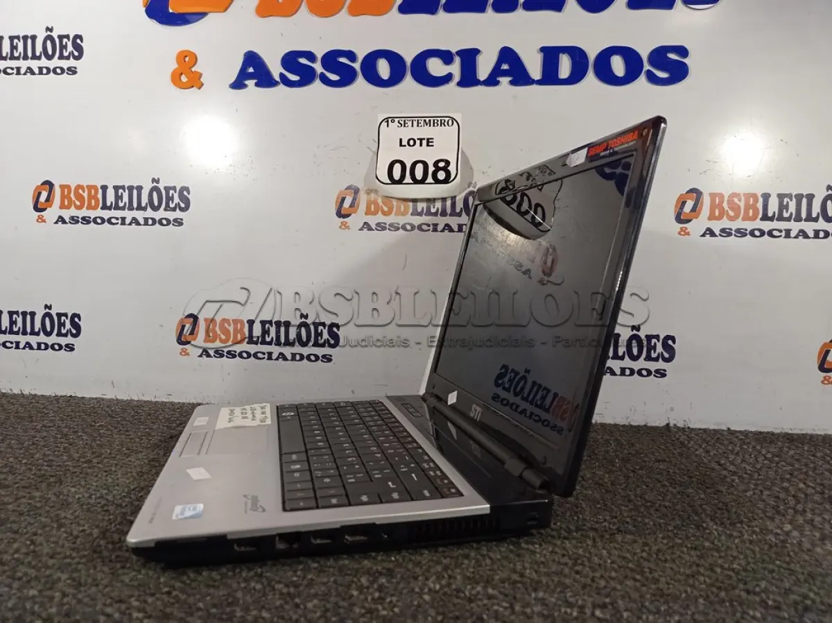 LOTE 008 - 01 NOTEBOOK SEM FONTE, MARCA STI. (NO ESTADO) ATENÇÃO! FAZER A VISITAÇÃO ANTES DE ARREMATAR, NÃO SABEMOS SE FUNCIONA. LEILÃO NÃO TEM GARANTIA E NEM DEVOLUÇÃO, SUJEITO A POSSÍVEIS AVARIAS VISÍVEIS/OCULTAS E/OU AUSÊNCIA DE COMPONENTES.
