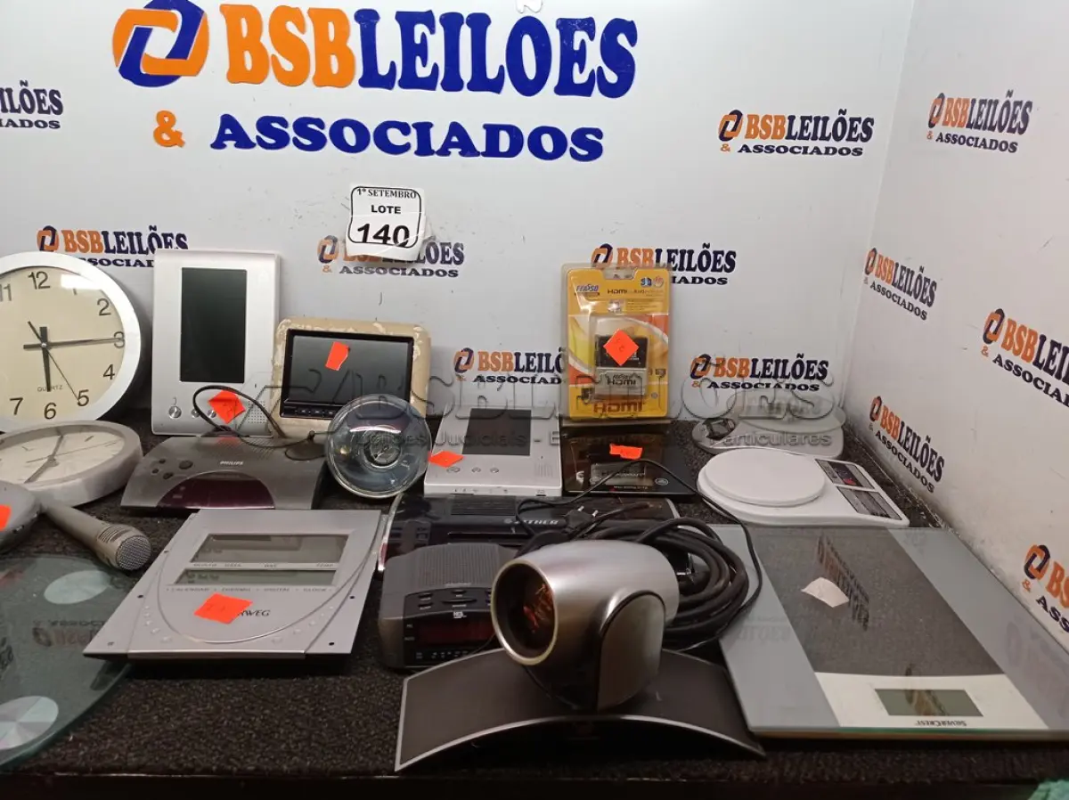 LOTE 140