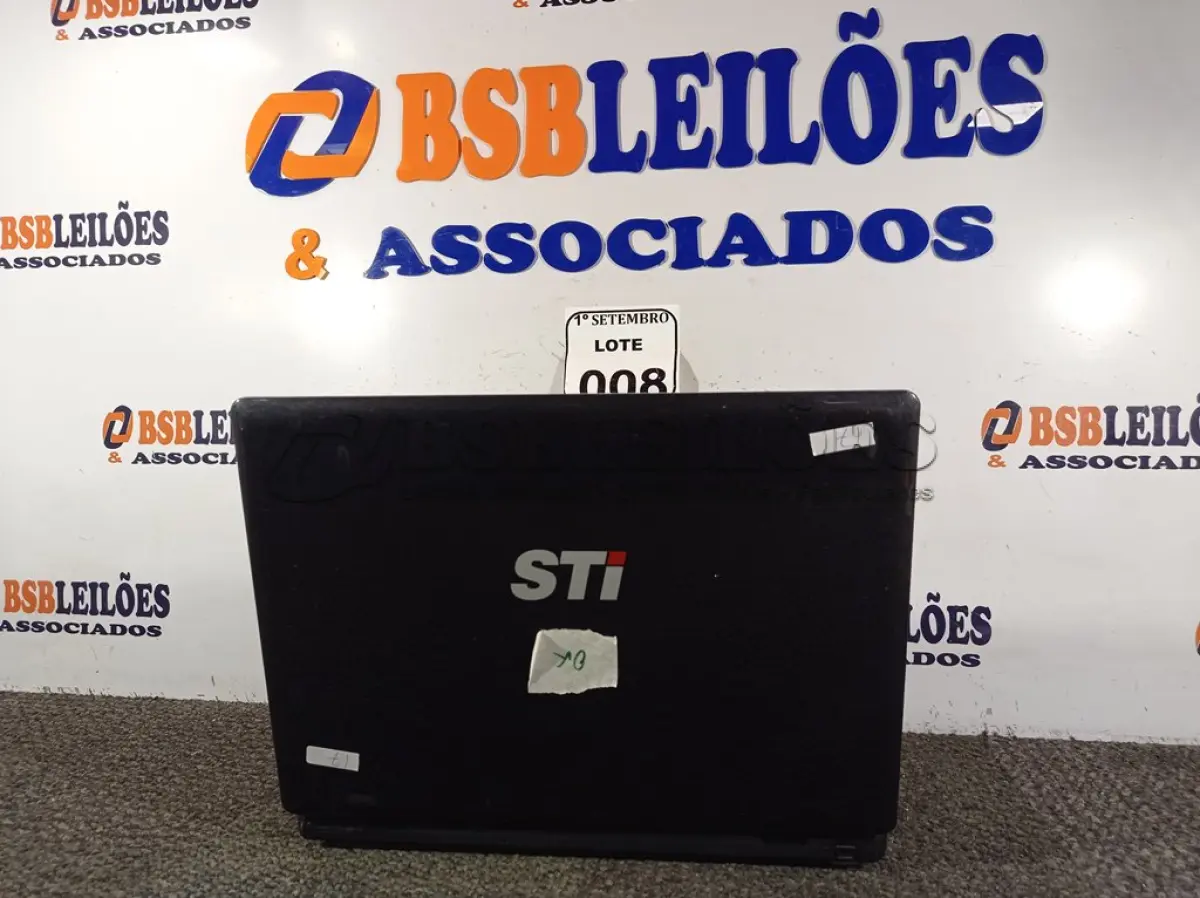 LOTE 008 - 01 NOTEBOOK SEM FONTE, MARCA STI. (NO ESTADO) ATENÇÃO! FAZER A VISITAÇÃO ANTES DE ARREMATAR, NÃO SABEMOS SE FUNCIONA. LEILÃO NÃO TEM GARANTIA E NEM DEVOLUÇÃO, SUJEITO A POSSÍVEIS AVARIAS VISÍVEIS/OCULTAS E/OU AUSÊNCIA DE COMPONENTES.