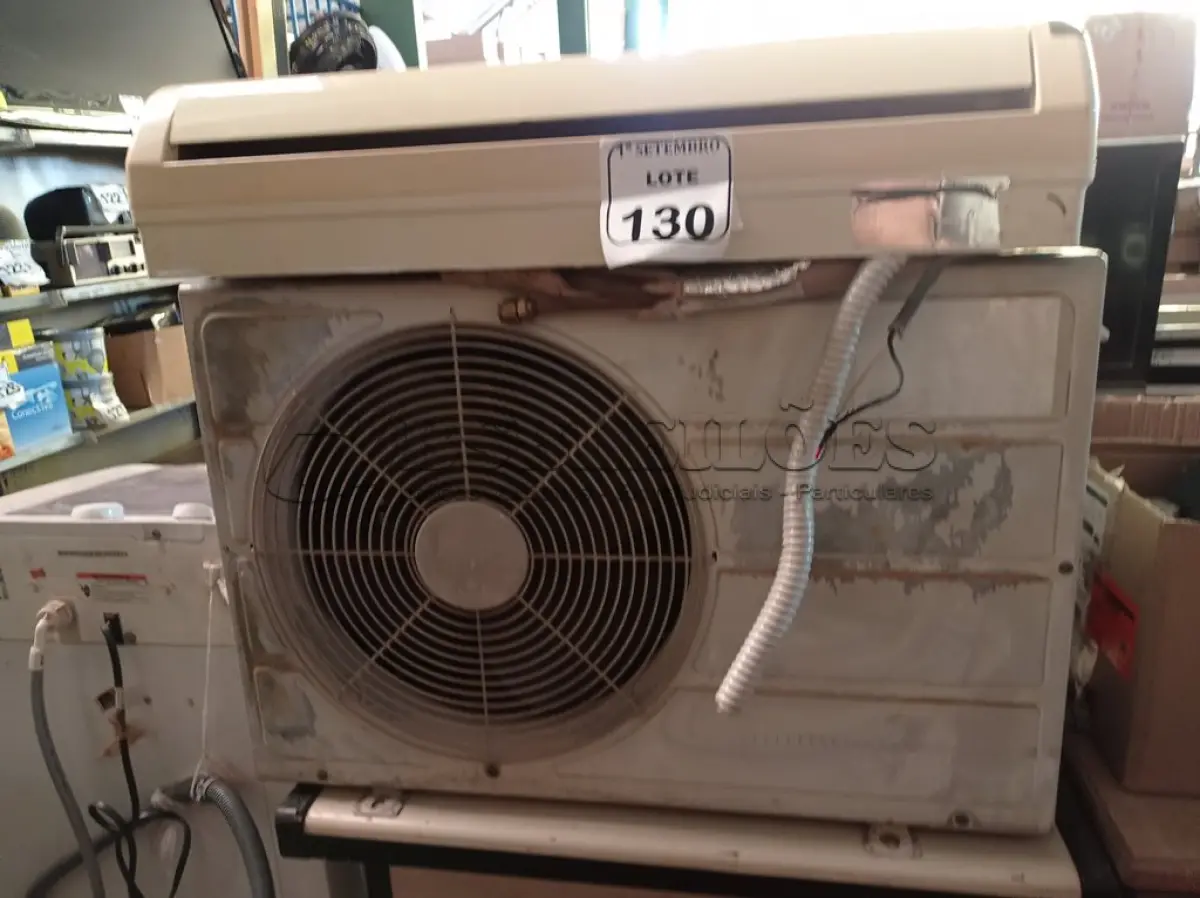LOTE 130 - 01 CONDENSADORA E 01 VAPORIZADORA MARCA MITSUBISH. (NO ESTADO) ATENÇÃO! FAZER A VISITAÇÃO ANTES DE ARREMATAR, NÃO SABEMOS SE FUNCIONA. LEILÃO NÃO TEM GARANTIA E NEM DEVOLUÇÃO, SUJEITO A POSSÍVEIS AVARIAS VISÍVEIS/OCULTAS E/OU AUSÊNCIA DE COMPONENTES.