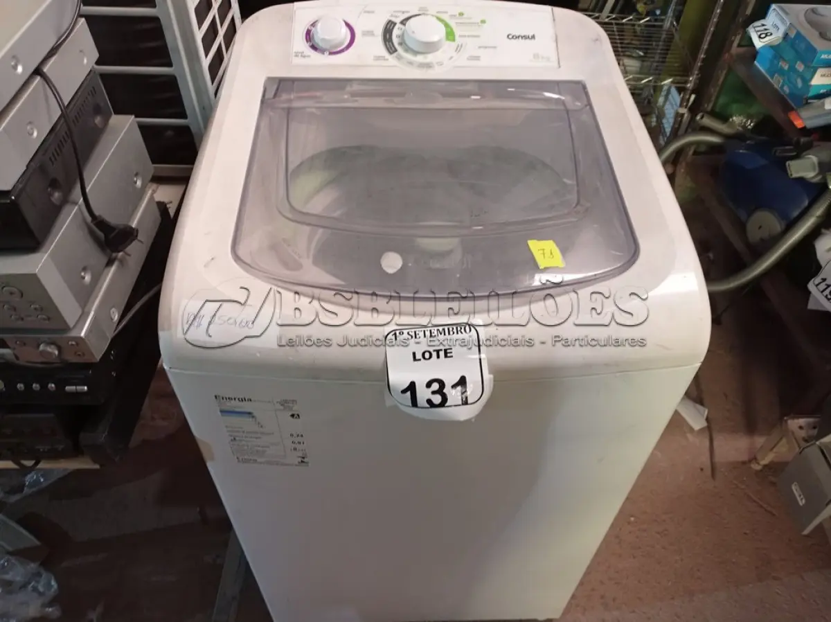 LOTE 131 - 01 MÁQUINA DE LAVARA DA MARCA CONSUL 8KG. (NO ESTADO) ATENÇÃO! FAZER A VISITAÇÃO ANTES DE ARREMATAR, NÃO SABEMOS SE FUNCIONA. LEILÃO NÃO TEM GARANTIA E NEM DEVOLUÇÃO, SUJEITO A POSSÍVEIS AVARIAS VISÍVEIS/OCULTAS E/OU AUSÊNCIA DE COMPONENTES.