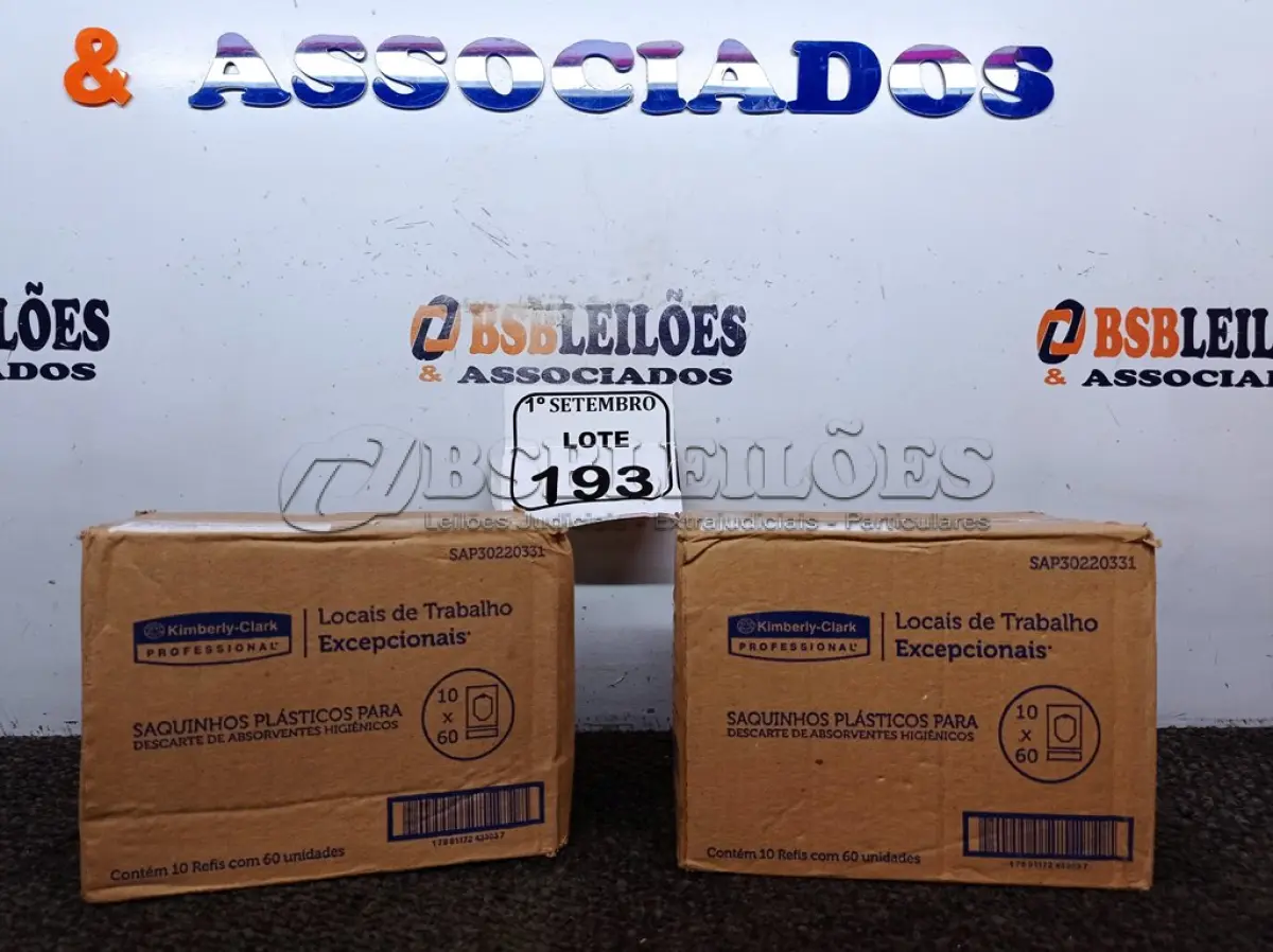 LOTE 193 - 02 CAIXAS COM SAQUINHOS PLÁSTICOS PARA DESCARTES DE ABSORVENTES, CONTEM 10 PERFIS COM 60 UNIDADES CADA. (NO ESTADO) ATENÇÃO! FAZER A VISITAÇÃO ANTES DE ARREMATAR, NÃO SABEMOS SE FUNCIONA. LEILÃO NÃO TEM GARANTIA E NEM DEVOLUÇÃO, SUJEITO A POSSÍVEIS AVARIAS VISÍVEIS/OCULTAS E/OU AUSÊNCIA DE COMPONENTES.