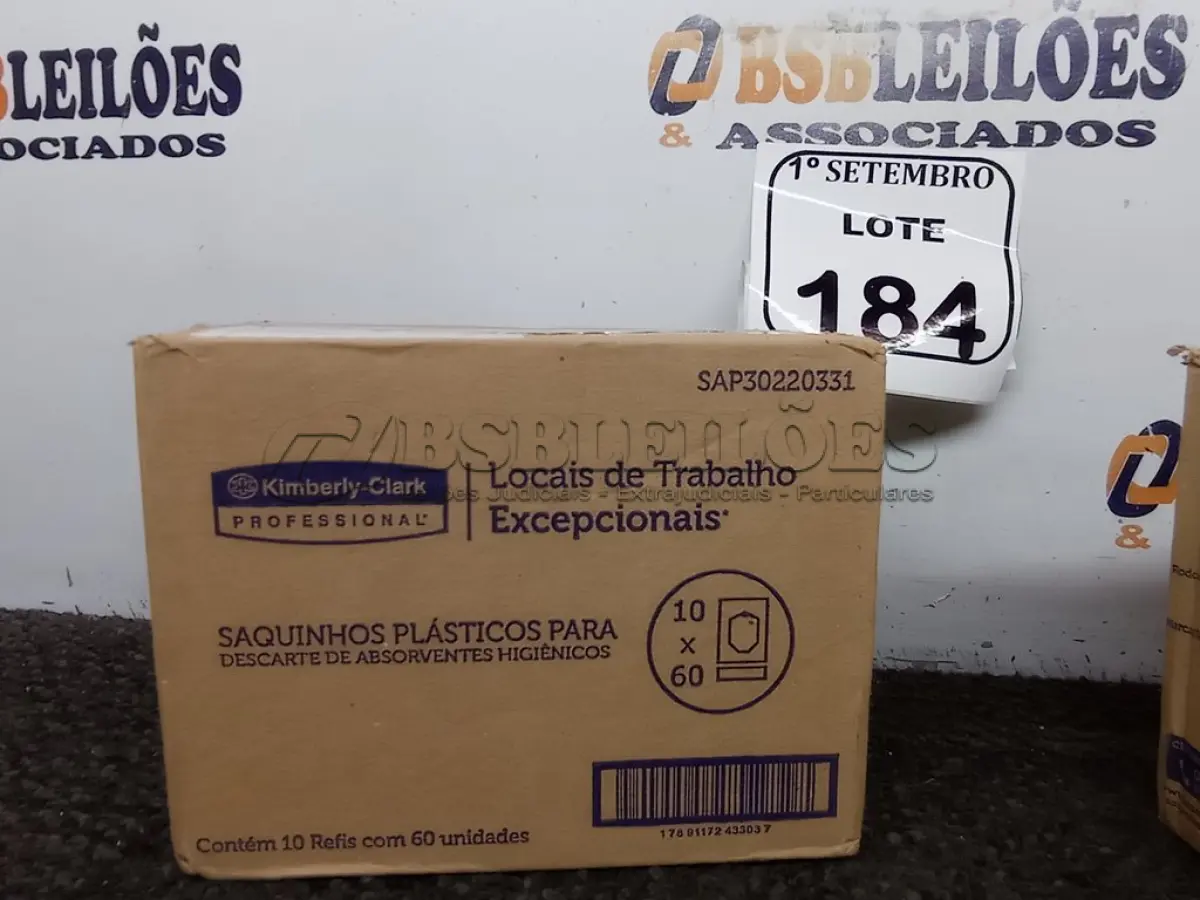 LOTE 184 - 02 CAIXAS COM SAQUINHOS PLÁSTICOS PARA DESCARTES DE ABSORVENTES, CONTEM 10 PERFIS COM 60 UNIDADES CADA. (NO ESTADO) ATENÇÃO! FAZER A VISITAÇÃO ANTES DE ARREMATAR, NÃO SABEMOS SE FUNCIONA. LEILÃO NÃO TEM GARANTIA E NEM DEVOLUÇÃO, SUJEITO A POSSÍVEIS AVARIAS VISÍVEIS/OCULTAS E/OU AUSÊNCIA DE COMPONENTES.