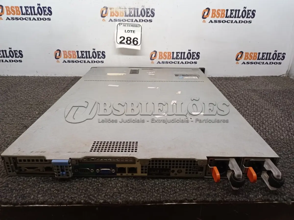 LOTE 286 - 01 SERVIDOR DELL R420. (NO ESTADO) ATENÇÃO! FAZER A VISITAÇÃO ANTES DE ARREMATAR, NÃO SABEMOS SE FUNCIONA. LEILÃO NÃO TEM GARANTIA E NEM DEVOLUÇÃO, SUJEITO A POSSÍVEIS AVARIAS VISÍVEIS/OCULTAS E/OU AUSÊNCIA DE COMPONENTES.