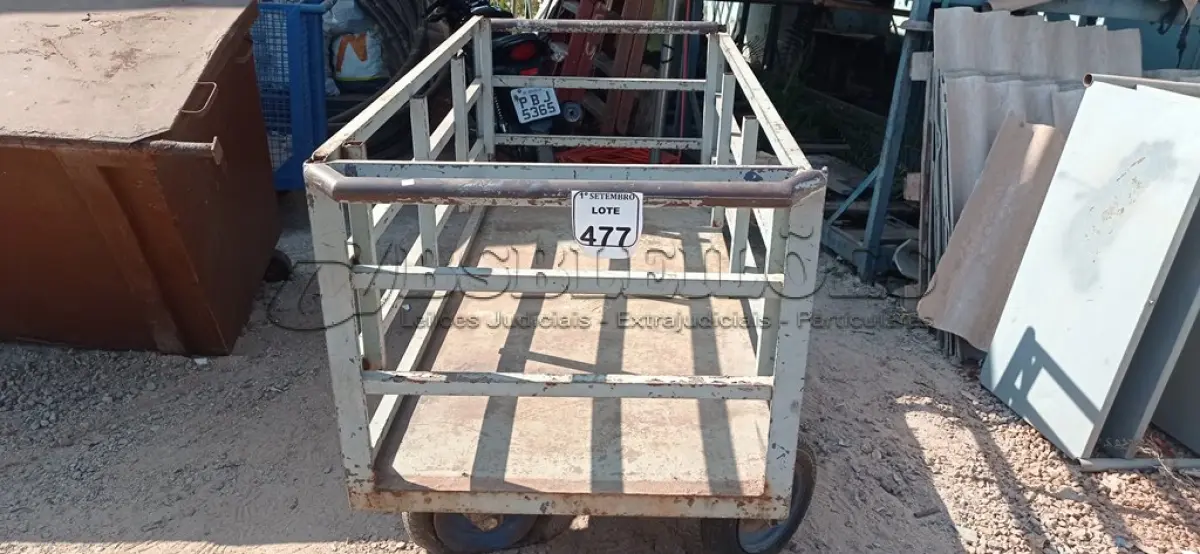 LOTE 477 - 01 CARRINHO PARA TRANSPORTE EM FERRO. (NO ESTADO) ATENÇÃO! FAZER A VISITAÇÃO ANTES DE ARREMATAR, NÃO SABEMOS SE FUNCIONA. LEILÃO NÃO TEM GARANTIA E NEM DEVOLUÇÃO, SUJEITO A POSSÍVEIS AVARIAS VISÍVEIS/OCULTAS E/OU AUSÊNCIA DE COMPONENTES.