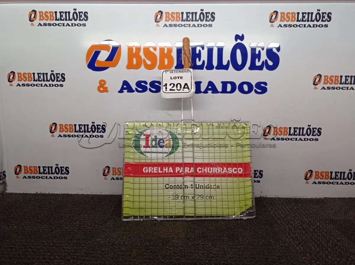 LOTE 120 - 01 GRELHA PARA CHURRASCO. (NO ESTADO) ATENÇÃO! FAZER A VISITAÇÃO ANTES DE ARREMATAR, NÃO SABEMOS SE FUNCIONA. LEILÃO NÃO TEM GARANTIA E NEM DEVOLUÇÃO, SUJEITO A POSSÍVEIS AVARIAS VISÍVEIS/OCULTAS E/OU AUSÊNCIA DE COMPONENTES.