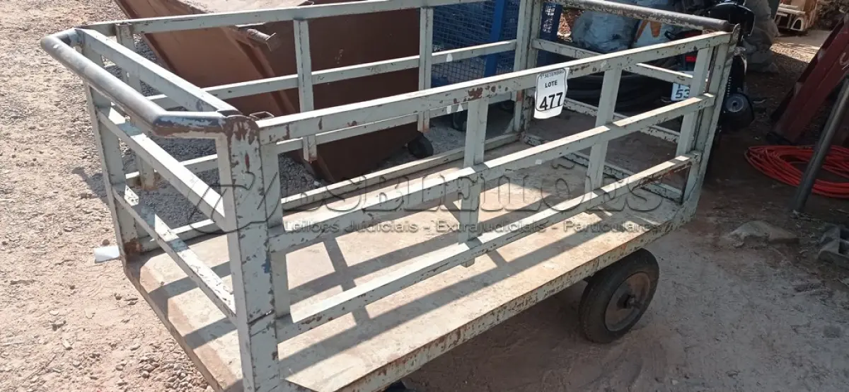 LOTE 477 - 01 CARRINHO PARA TRANSPORTE EM FERRO. (NO ESTADO) ATENÇÃO! FAZER A VISITAÇÃO ANTES DE ARREMATAR, NÃO SABEMOS SE FUNCIONA. LEILÃO NÃO TEM GARANTIA E NEM DEVOLUÇÃO, SUJEITO A POSSÍVEIS AVARIAS VISÍVEIS/OCULTAS E/OU AUSÊNCIA DE COMPONENTES.