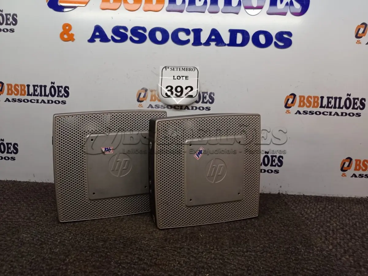 LOTE 392 - 02 MINI CPUS HP. (NO ESTADO) ATENÇÃO! FAZER A VISITAÇÃO ANTES DE ARREMATAR, NÃO SABEMOS SE FUNCIONA. LEILÃO NÃO TEM GARANTIA E NEM DEVOLUÇÃO, SUJEITO A POSSÍVEIS AVARIAS VISÍVEIS/OCULTAS E/OU AUSÊNCIA DE COMPONENTES.