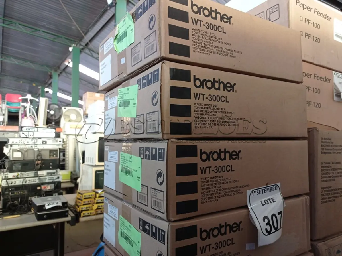 LOTE 307 - 06 TONERS PARA IMPRESSORA MARCA BROTHER MODELO WT300CL. (NO ESTADO) ATENÇÃO! FAZER A VISITAÇÃO ANTES DE ARREMATAR, NÃO SABEMOS SE FUNCIONA. LEILÃO NÃO TEM GARANTIA E NEM DEVOLUÇÃO, SUJEITO A POSSÍVEIS AVARIAS VISÍVEIS/OCULTAS E/OU AUSÊNCIA DE COMPONENTES.