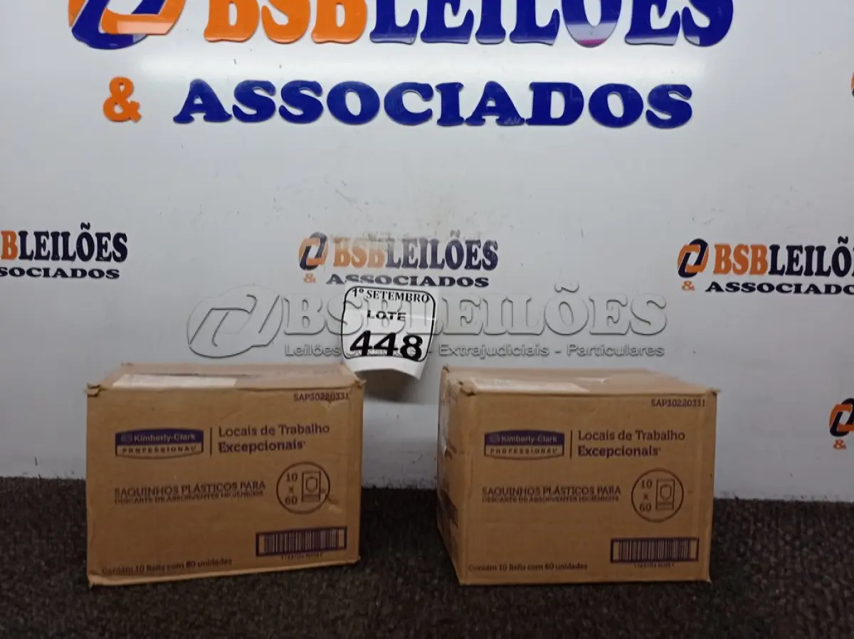 LOTE 448 - 02 CAIXAS COM SAQUINHOS PLÁSTICOS PARA DESCARTES DE ABSORVENTES, CONTEM 10 PERFIS COM 60 UNIDADES CADA. (NO ESTADO) ATENÇÃO! FAZER A VISITAÇÃO ANTES DE ARREMATAR, NÃO SABEMOS SE FUNCIONA. LEILÃO NÃO TEM GARANTIA E NEM DEVOLUÇÃO, SUJEITO A POSSÍVEIS AVARIAS VISÍVEIS/OCULTAS E/OU AUSÊNCIA DE COMPONENTES.