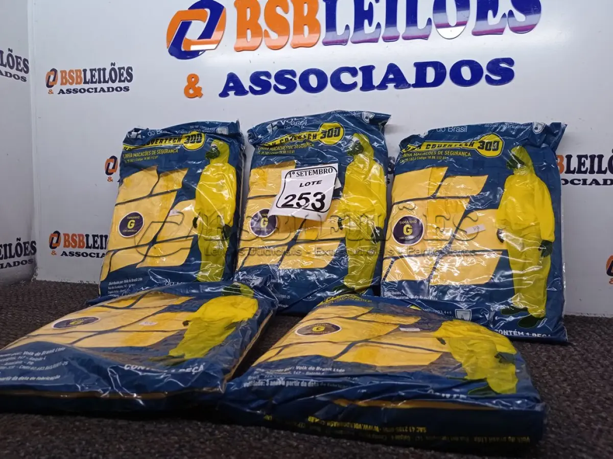 LOTE 253 - 05 MACACÕES MARCA VOLK DE PROTEÇÃO TAMANHO G COR AMARELO. (NO ESTADO) ATENÇÃO! FAZER A VISITAÇÃO ANTES DE ARREMATAR, NÃO SABEMOS SE FUNCIONA. LEILÃO NÃO TEM GARANTIA E NEM DEVOLUÇÃO, SUJEITO A POSSÍVEIS AVARIAS VISÍVEIS/OCULTAS E/OU AUSÊNCIA DE COMPONENTES.