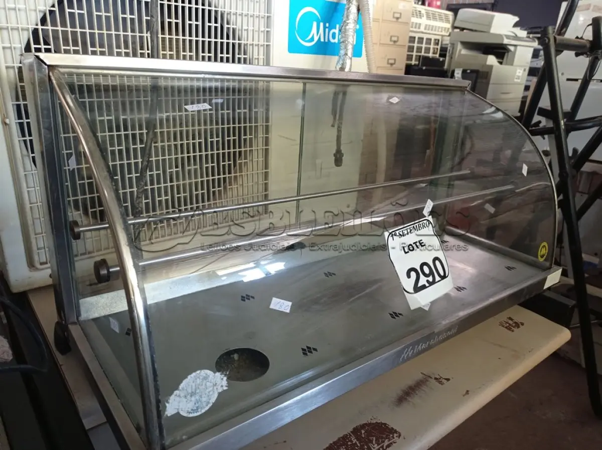 LOTE 290 - 01 ESTUFA PARA SALGADOS (NO ESTADO) ATENÇÃO! FAZER A VISITAÇÃO ANTES DE ARREMATAR, NÃO SABEMOS SE FUNCIONA. LEILÃO NÃO TEM GARANTIA E NEM DEVOLUÇÃO, SUJEITO A POSSÍVEIS AVARIAS VISÍVEIS/OCULTAS E/OU AUSÊNCIA DE COMPONENTES.
