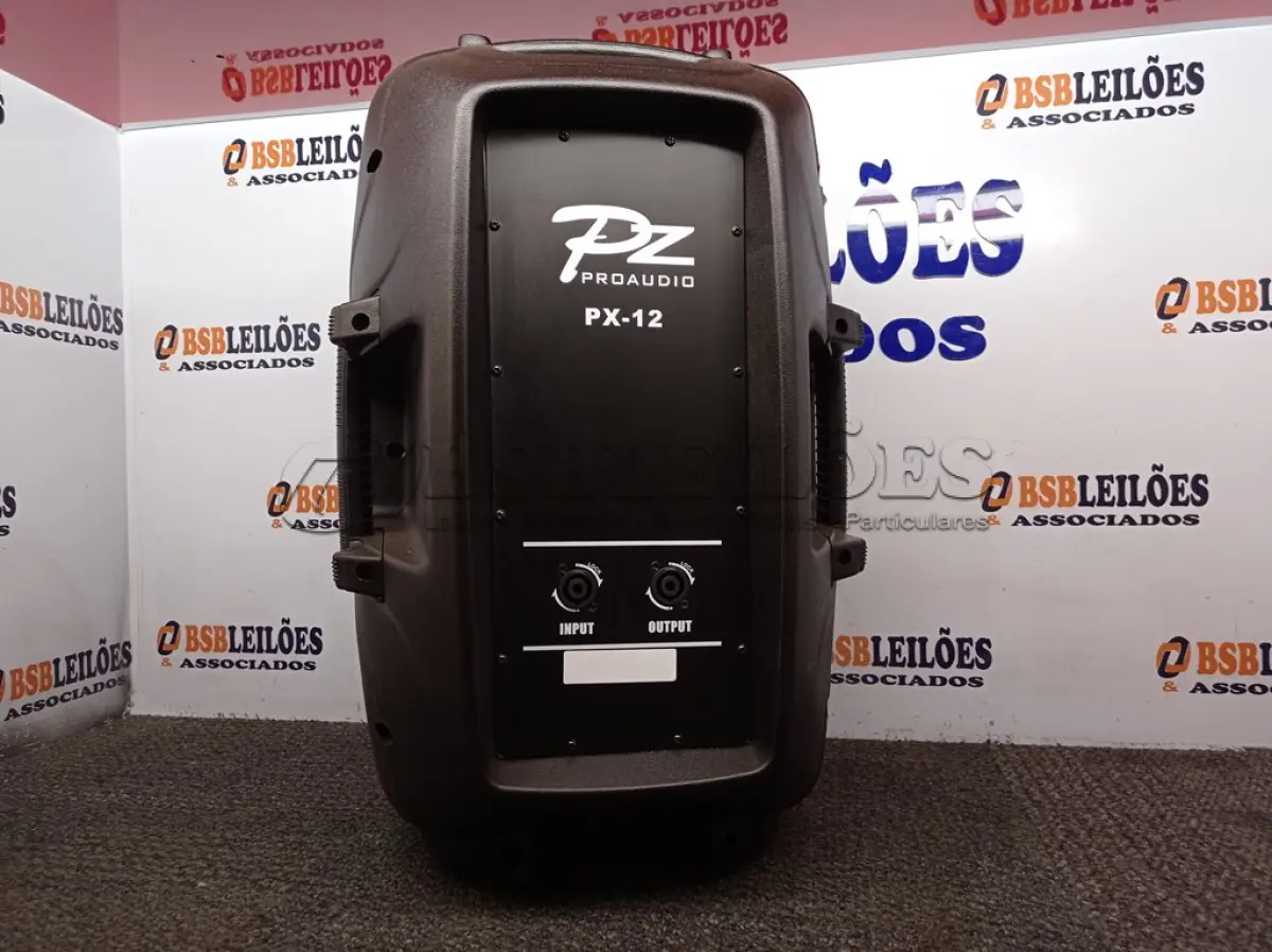 LOTE 330 - 01 CAIXA DE SOM PZ PRO PASSIVE MODELO PX-12. (NO ESTADO) ATENÇÃO! FAZER A VISITAÇÃO ANTES DE ARREMATAR, NÃO SABEMOS SE FUNCIONA. LEILÃO NÃO TEM GARANTIA E NEM DEVOLUÇÃO, SUJEITO A POSSÍVEIS AVARIAS VISÍVEIS/OCULTAS E/OU AUSÊNCIA DE COMPONENTES.