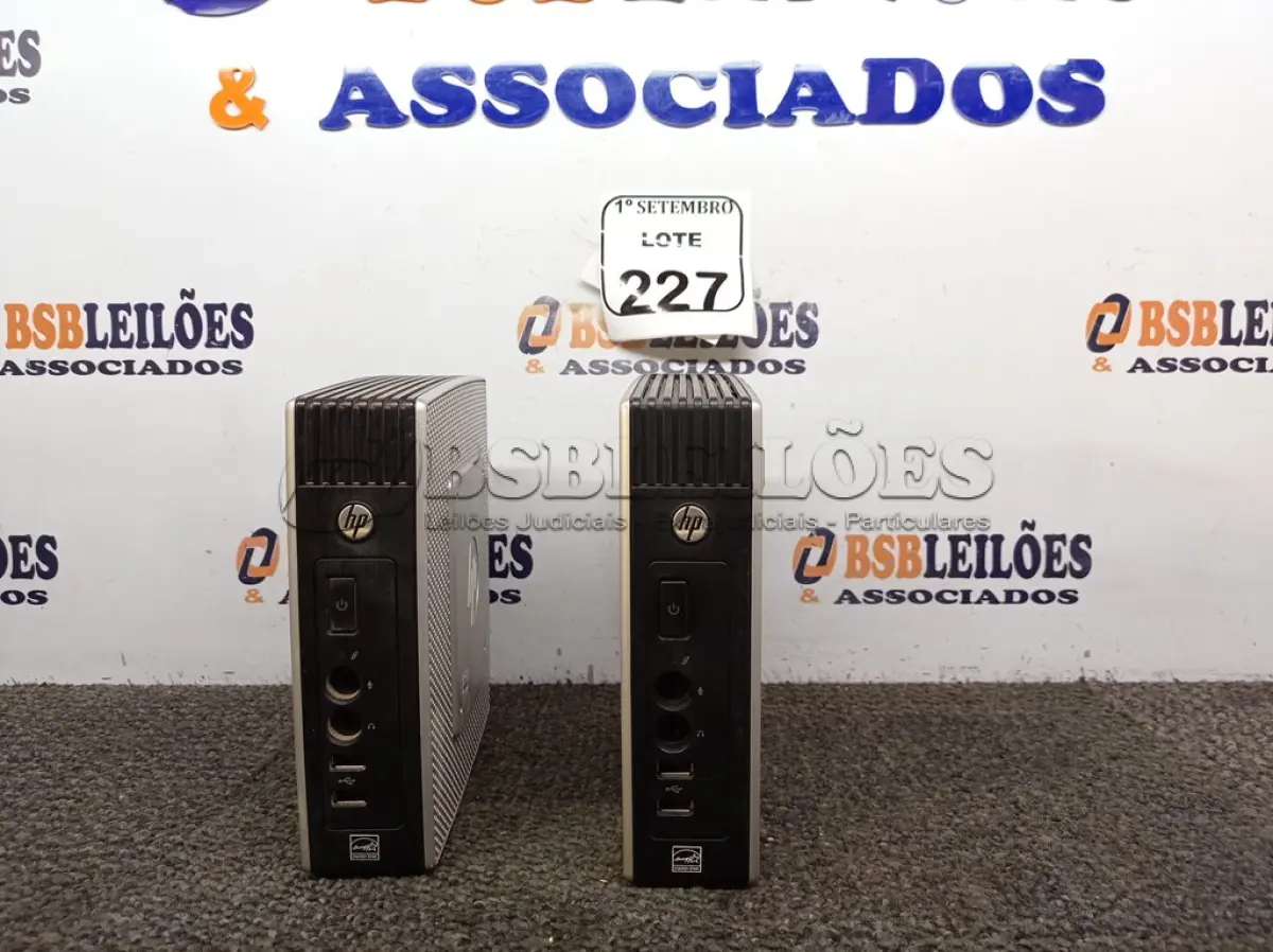 LOTE 227 - 02 MINI CPUS HP. (NO ESTADO) ATENÇÃO! FAZER A VISITAÇÃO ANTES DE ARREMATAR, NÃO SABEMOS SE FUNCIONA. LEILÃO NÃO TEM GARANTIA E NEM DEVOLUÇÃO, SUJEITO A POSSÍVEIS AVARIAS VISÍVEIS/OCULTAS E/OU AUSÊNCIA DE COMPONENTES.