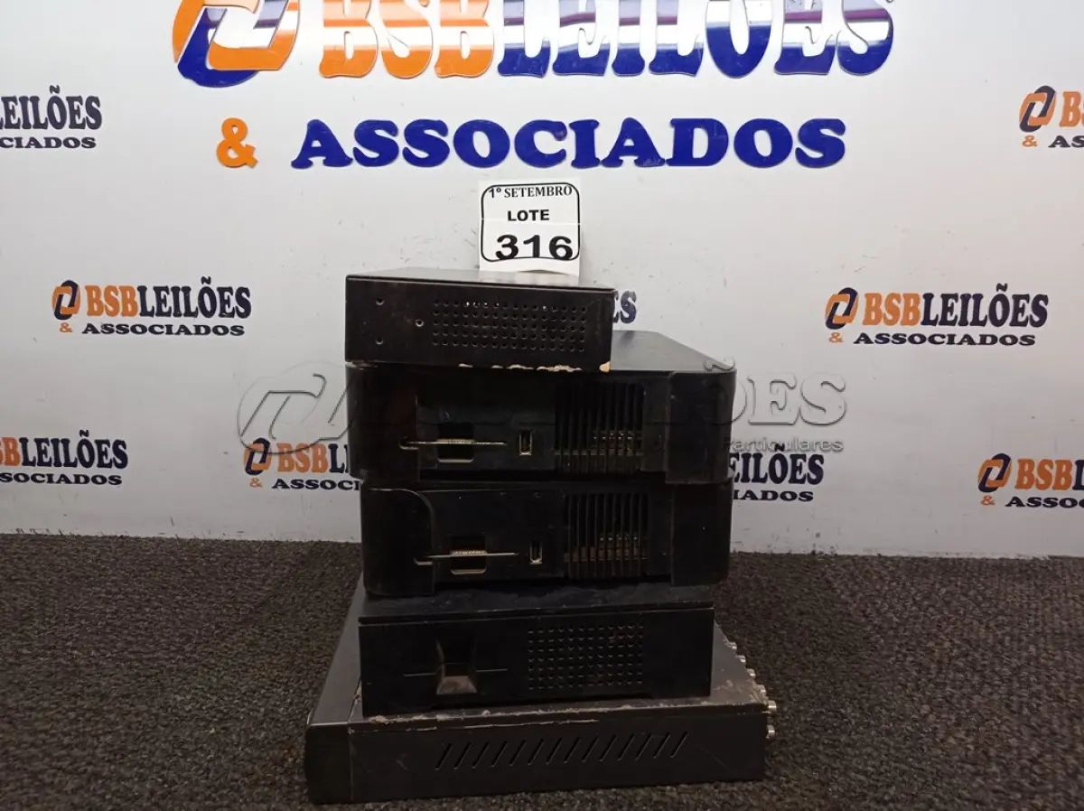 LOTE 316 - 01 LOTE COM APARELHOS ELETRÔNICOS DIVERSOS. (NO ESTADO) ATENÇÃO! FAZER A VISITAÇÃO ANTES DE ARREMATAR, NÃO SABEMOS SE FUNCIONA. LEILÃO NÃO TEM GARANTIA E NEM DEVOLUÇÃO, SUJEITO A POSSÍVEIS AVARIAS VISÍVEIS/OCULTAS E/OU AUSÊNCIA DE COMPONENTES.