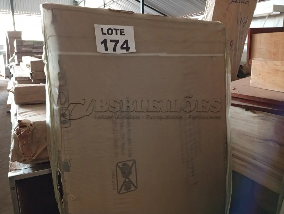 LOTE 174