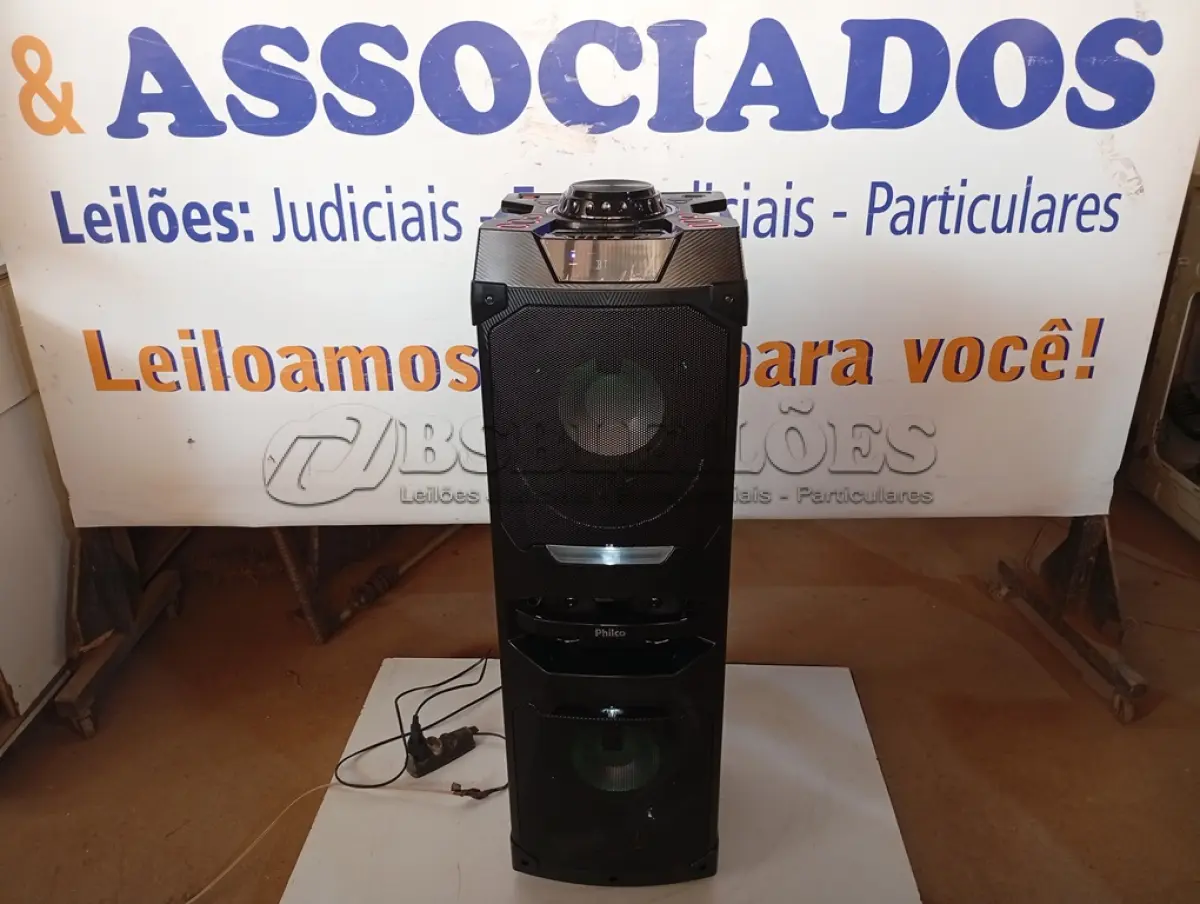 LOTE 076 - 01 - CAIXA DE SOM PHILCO PCX16000 1600W PRETO - BIVOLT (NO ESTADO, NÃO SABEMOS SE FUNCIONA. LEILÃO NÃO TEM GARANTIA E NEM DEVOLUÇÃO, SUJEITO A POSSÍVEIS AVARIAS VISÍVEIS/OCULTAS E/OU AUSÊNCIA DE COMPONENTES)