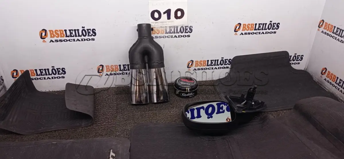 LOTE 010 - 30 – ITENS PARA CARROS (NO ESTADO, NÃO SABEMOS SE FUNCIONA. LEILÃO NÃO TEM GARANTIA E NEM DEVOLUÇÃO, SUJEITO A POSSÍVEIS AVARIAS VISÍVEIS/OCULTAS E/OU AUSÊNCIA DE COMPONENTES)