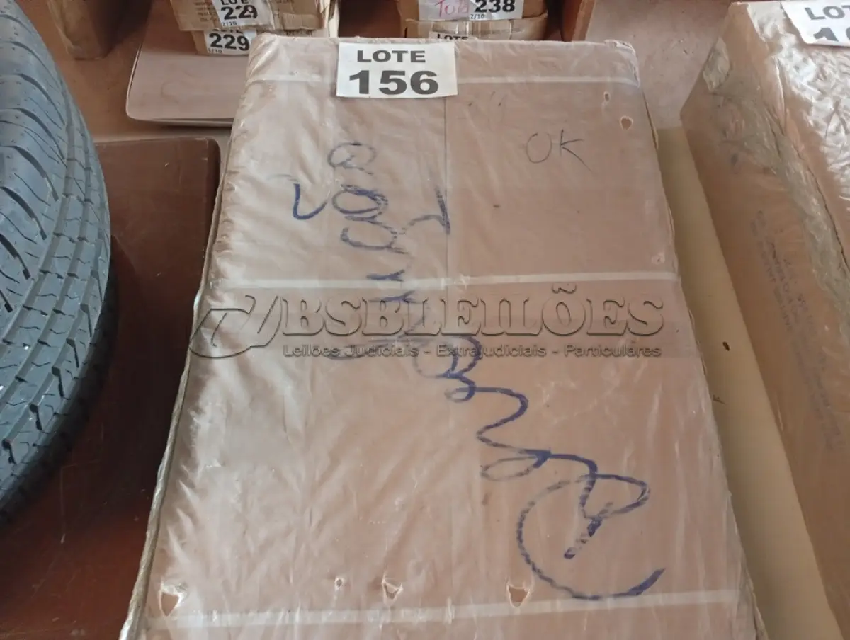 LOTE 156 - 01 - BALCÃO PARA COOKTOP 5 BOCAS 2 NICHOS PARA FORNO TURIM KAIKI MÓVEIS (NO ESTADO, NÃO SABEMOS SE FUNCIONA. LEILÃO NÃO TEM GARANTIA E NEM DEVOLUÇÃO, SUJEITO A POSSÍVEIS AVARIAS VISÍVEIS/OCULTAS E/OU AUSÊNCIA DE COMPONENTES)