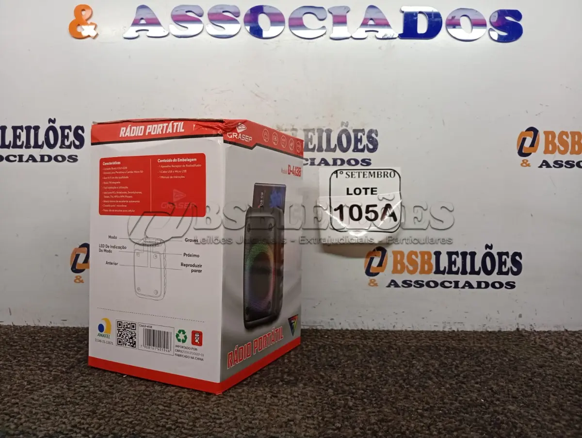 LOTE 105 - 01 RÁDIO PORTÁTIL COM BLUETOOTH MARCA GRASEP MODELO D-4138 (NOVO) (NO ESTADO) ATENÇÃO! FAZER A VISITAÇÃO ANTES DE ARREMATAR, NÃO SABEMOS SE FUNCIONA. LEILÃO NÃO TEM GARANTIA E NEM DEVOLUÇÃO, SUJEITO A POSSÍVEIS AVARIAS VISÍVEIS/OCULTAS E/OU AUSÊNCIA DE COMPONENTES.