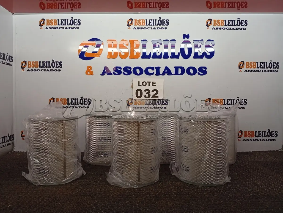 LOTE 032 - 06 - FILTROS HIDRÁULICO KOMATSU 207-60-71182 (NO ESTADO, NÃO SABEMOS SE FUNCIONA. LEILÃO NÃO TEM GARANTIA E NEM DEVOLUÇÃO, SUJEITO A POSSÍVEIS AVARIAS VISÍVEIS/OCULTAS E/OU AUSÊNCIA DE COMPONENTES)