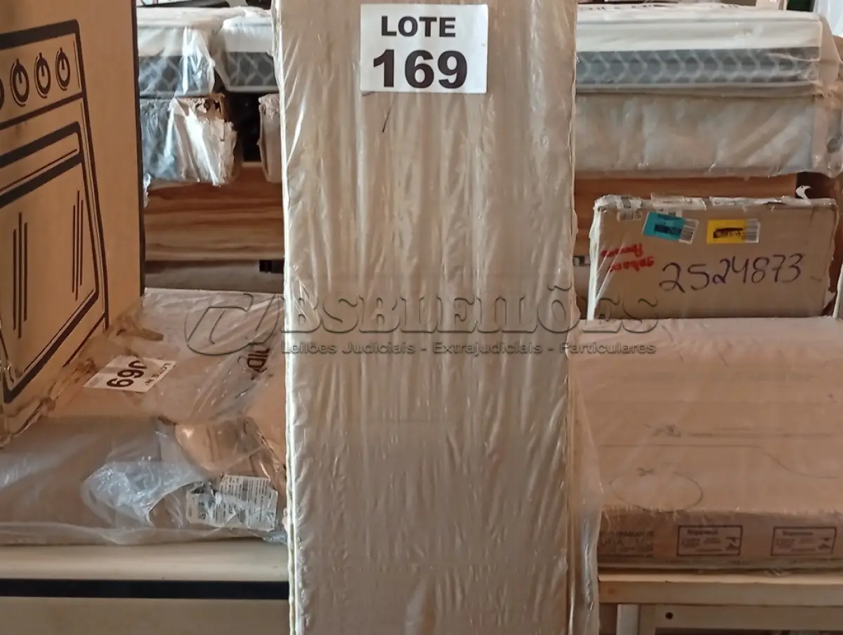 LOTE 169 - 01 - ARMÁRIO MULTIUSO 2 PORTAS IBIZA (NO ESTADO, NÃO SABEMOS SE FUNCIONA. LEILÃO NÃO TEM GARANTIA E NEM DEVOLUÇÃO, SUJEITO A POSSÍVEIS AVARIAS VISÍVEIS/OCULTAS E/OU AUSÊNCIA DE COMPONENTES)
