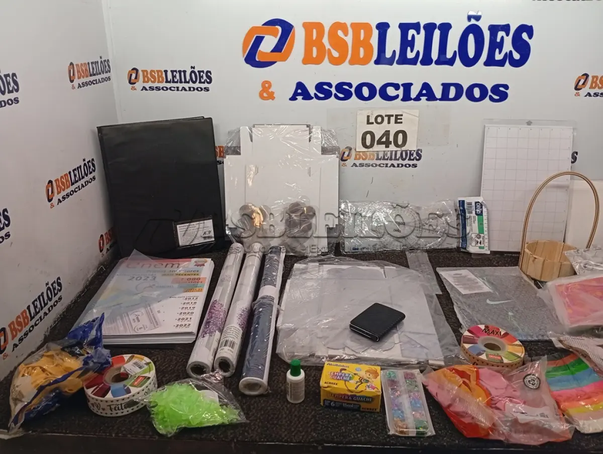 LOTE 040 - 29 – ITENS PAPELARIA (NO ESTADO, NÃO SABEMOS SE FUNCIONA. LEILÃO NÃO TEM GARANTIA E NEM DEVOLUÇÃO, SUJEITO A POSSÍVEIS AVARIAS VISÍVEIS/OCULTAS E/OU AUSÊNCIA DE COMPONENTES)