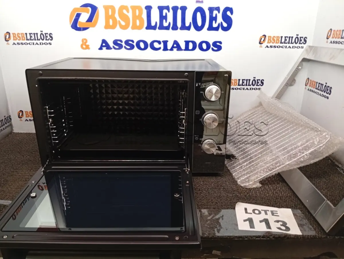LOTE 113 - 01 - FORNO ELÉTRICO DE EMBUTIR BRITÂNIA BFE47E 47 LITROS 110V (NO ESTADO, NÃO SABEMOS SE FUNCIONA. LEILÃO NÃO TEM GARANTIA E NEM DEVOLUÇÃO, SUJEITO A POSSÍVEIS AVARIAS VISÍVEIS/OCULTAS E/OU AUSÊNCIA DE COMPONENTES)