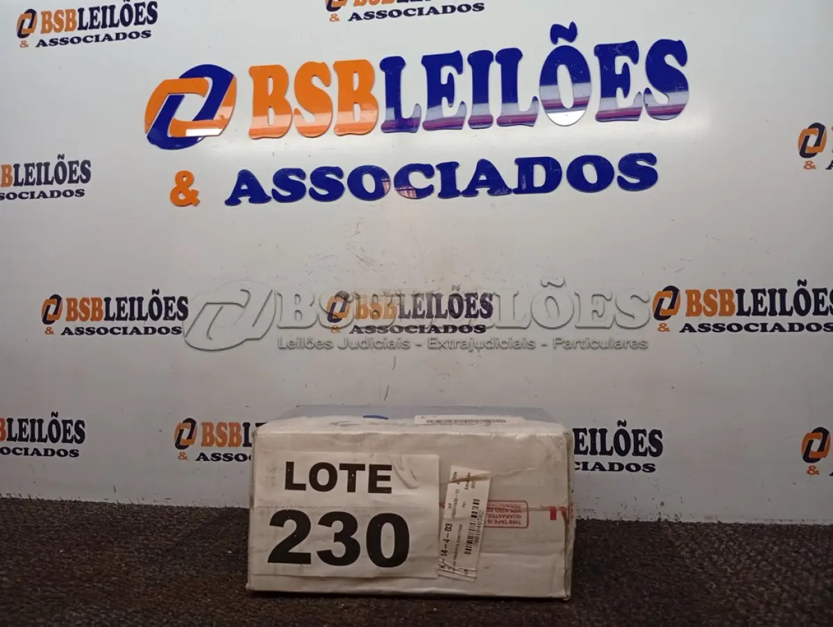 LOTE 230 - 01 - PASTILHA FREIO DIANT/TRAS MB 1938 SCANIA 114 - LONAFLEX P116 (NO ESTADO, NÃO SABEMOS SE FUNCIONA. LEILÃO NÃO TEM GARANTIA E NEM DEVOLUÇÃO, SUJEITO A POSSÍVEIS AVARIAS VISÍVEIS/OCULTAS E/OU AUSÊNCIA DE COMPONENTES)