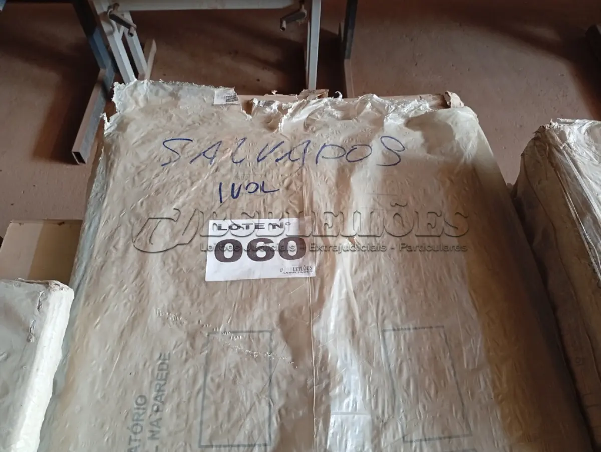 LOTE 060 - 01 - ARMÁRIO LAVANDERIA MULTIUSO 2 PORTAS MULTIMÓVEIS MP5017 BRANCO (NO ESTADO, NÃO SABEMOS SE FUNCIONA. LEILÃO NÃO TEM GARANTIA E NEM DEVOLUÇÃO, SUJEITO A POSSÍVEIS AVARIAS VISÍVEIS/OCULTAS E/OU AUSÊNCIA DE COMPONENTES)