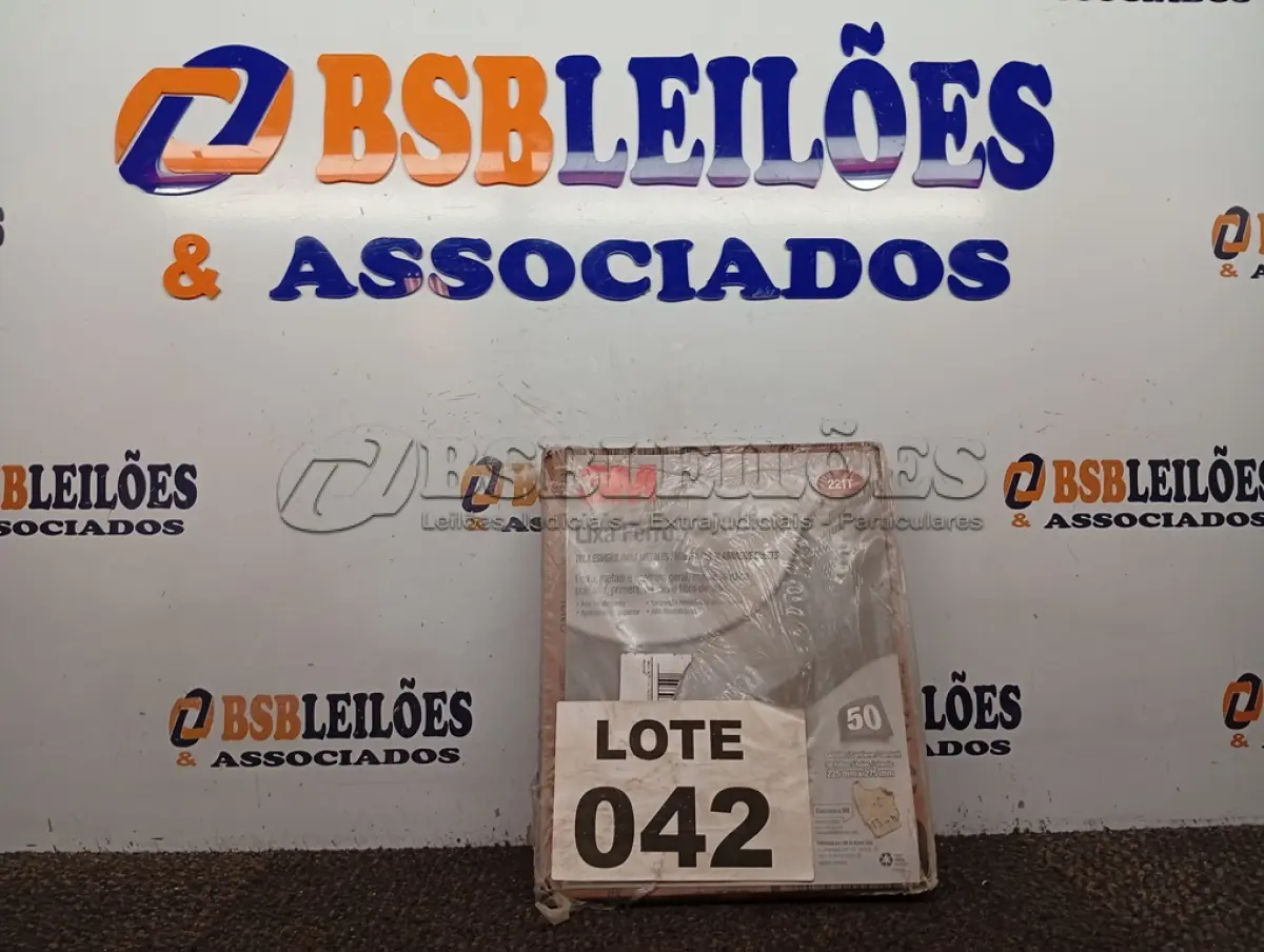 LOTE 042 - 50 - FOLHAS LIXA FERRO 221T GRÃO P100 225X275MM (NO ESTADO, NÃO SABEMOS SE FUNCIONA. LEILÃO NÃO TEM GARANTIA E NEM DEVOLUÇÃO, SUJEITO A POSSÍVEIS AVARIAS VISÍVEIS/OCULTAS E/OU AUSÊNCIA DE COMPONENTES)