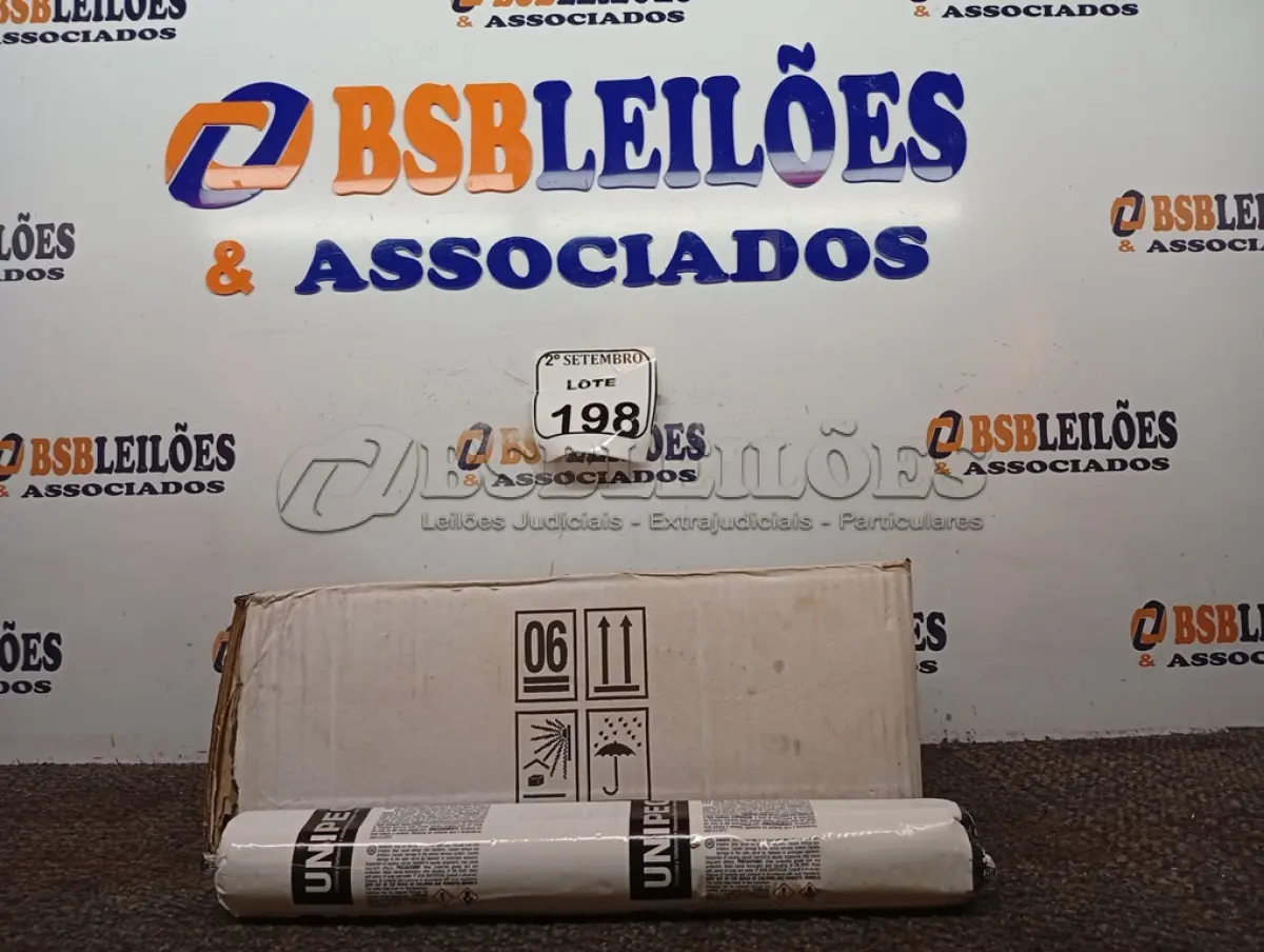 LOTE 198 - 12 ADESIVOS POLIURETANO PU 40 CINZA SACHE 600ML MARCA UNIPEGA 600ML CADA. (NO ESTADO) ATENÇÃO! FAZER A VISITAÇÃO ANTES DE ARREMATAR, NÃO SABEMOS SE FUNCIONA. LEILÃO NÃO TEM GARANTIA E NEM DEVOLUÇÃO, SUJEITO A POSSÍVEIS AVARIAS VISÍVEIS/OCULTAS E/OU AUSÊNCIA DE COMPONENTES