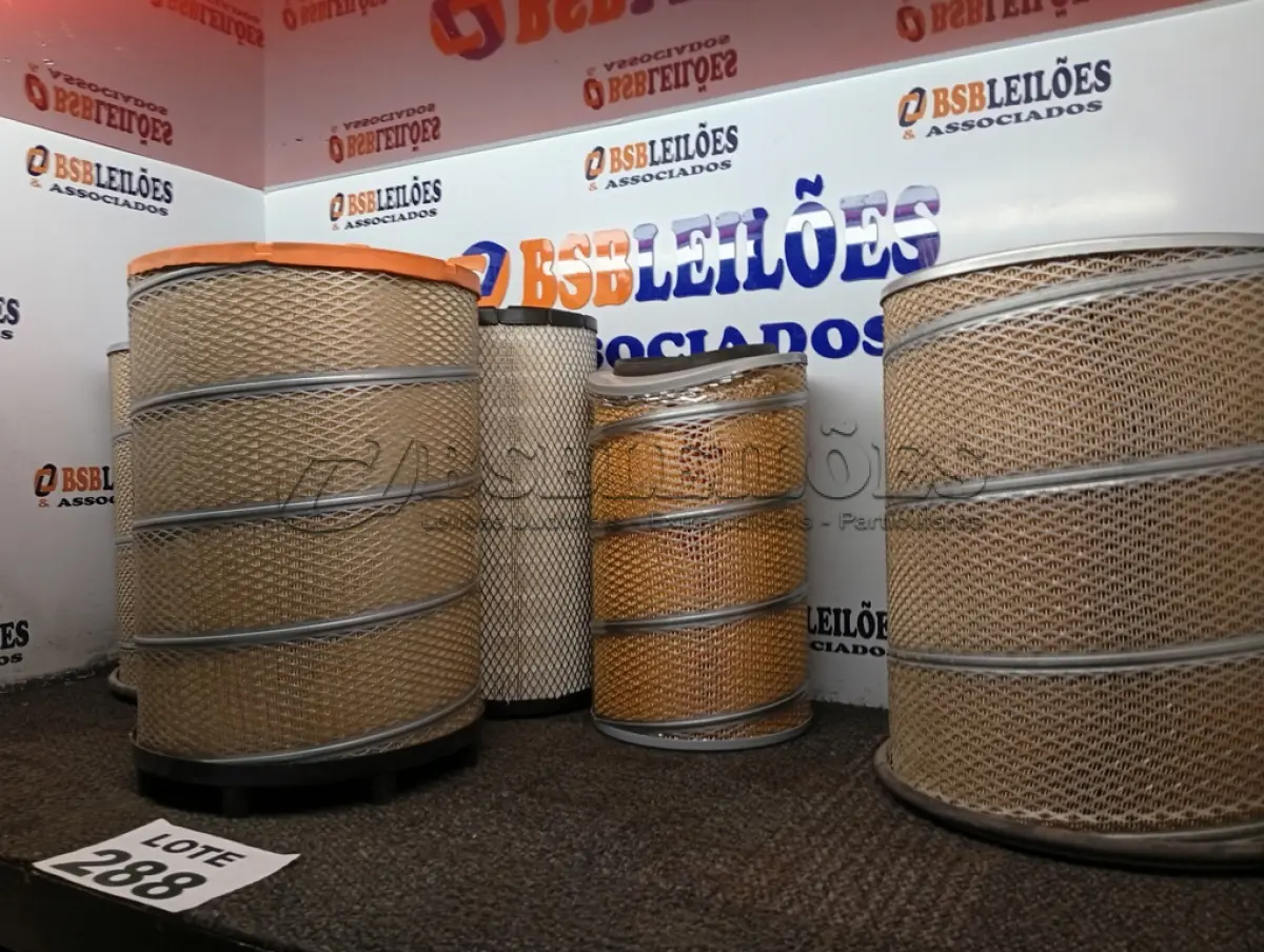 LOTE 288 - 05 – FILTROS AUTOMOTIVOS DIVERSOS (NO ESTADO, NÃO SABEMOS SE FUNCIONA. LEILÃO NÃO TEM GARANTIA E NEM DEVOLUÇÃO, SUJEITO A POSSÍVEIS AVARIAS VISÍVEIS/OCULTAS E/OU AUSÊNCIA DE COMPONENTES)