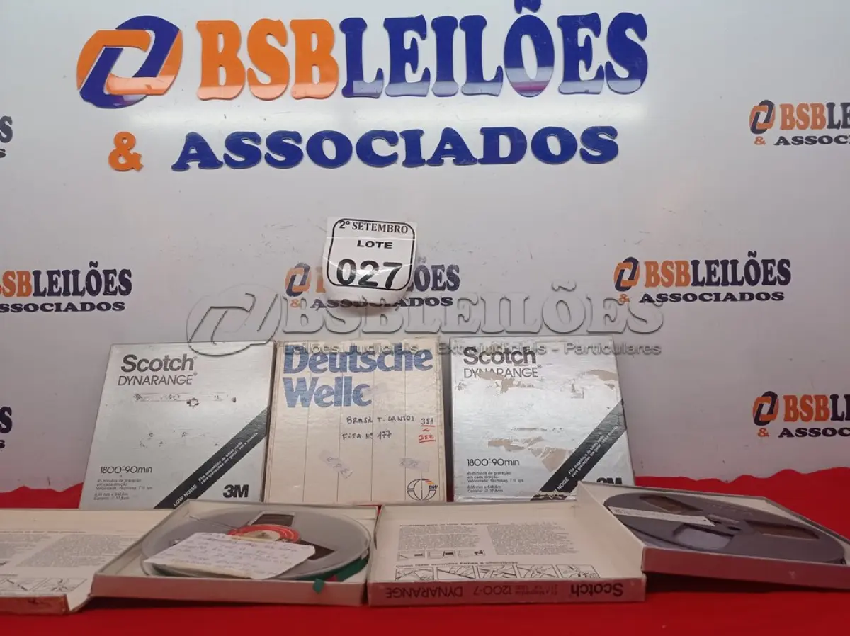 LOTE 027 - 05 FITAS PARA GRAVADOR DE ROLO. (NO ESTADO) ATENÇÃO! FAZER A VISITAÇÃO ANTES DE ARREMATAR, NÃO SABEMOS SE FUNCIONA. LEILÃO NÃO TEM GARANTIA E NEM DEVOLUÇÃO, SUJEITO A POSSÍVEIS AVARIAS VISÍVEIS/OCULTAS E/OU AUSÊNCIA DE COMPONENTES.