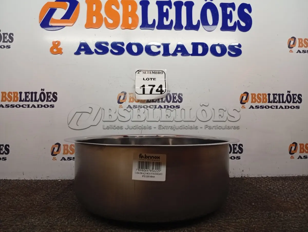LOTE 174 - 01 CUBA INOX N32 AÇO 430 32X14 FABRINOX (NO ESTADO) ATENÇÃO! FAZER A VISITAÇÃO ANTES DE ARREMATAR, NÃO SABEMOS SE FUNCIONA. LEILÃO NÃO TEM GARANTIA E NEM DEVOLUÇÃO, SUJEITO A POSSÍVEIS AVARIAS VISÍVEIS/OCULTAS E/OU AUSÊNCIA DE COMPONENTES.