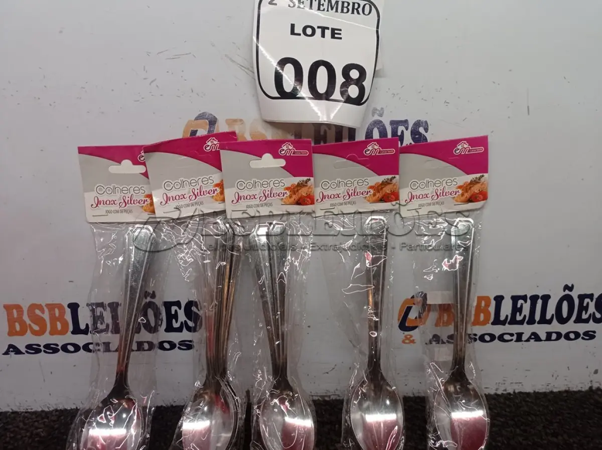 LOTE 008 - 05 KITS DE COLHERES COM 06 PEÇAS CADA. (NO ESTADO) ATENÇÃO! FAZER A VISITAÇÃO ANTES DE ARREMATAR, NÃO SABEMOS SE FUNCIONA. LEILÃO NÃO TEM GARANTIA E NEM DEVOLUÇÃO, SUJEITO A POSSÍVEIS AVARIAS VISÍVEIS/OCULTAS E/OU AUSÊNCIA DE COMPONENTES.