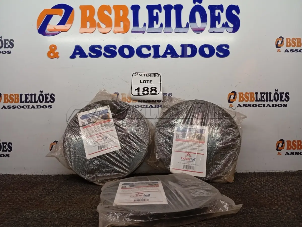 LOTE 188 - 03 ROLOS FIXADOR DE MANTA TERMICA P/ TELHADO 20M COBERFOIL. (NO ESTADO) ATENÇÃO! FAZER A VISITAÇÃO ANTES DE ARREMATAR, NÃO SABEMOS SE FUNCIONA. LEILÃO NÃO TEM GARANTIA E NEM DEVOLUÇÃO, SUJEITO A POSSÍVEIS AVARIAS VISÍVEIS/OCULTAS E/OU AUSÊNCIA DE COMPONENTES.