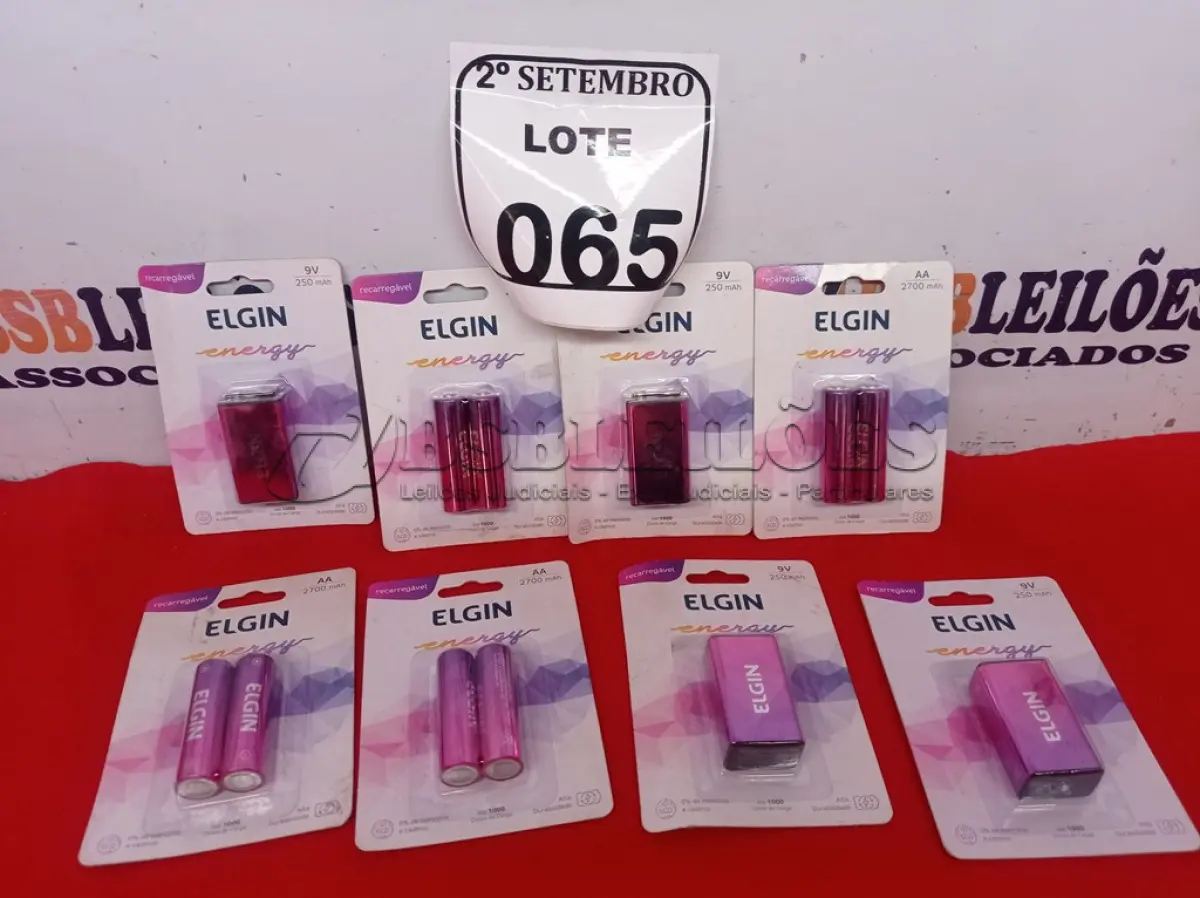 LOTE 065 - 03 PILHAS ALCALINA 9V-BLISTER COM 1 PECA ELGIN E 04 PILHAS AA RECARREG ELGIN 2700MAH (BLISTER C/2) ELGIN (NO ESTADO) ATENÇÃO! FAZER A VISITAÇÃO ANTES DE ARREMATAR, NÃO SABEMOS SE FUNCIONA. LEILÃO NÃO TEM GARANTIA E NEM DEVOLUÇÃO, SUJEITO A POSSÍVEIS AVARIAS VISÍVEIS/OCULTAS E/OU AUSÊNCIA DE COMPONENTES.