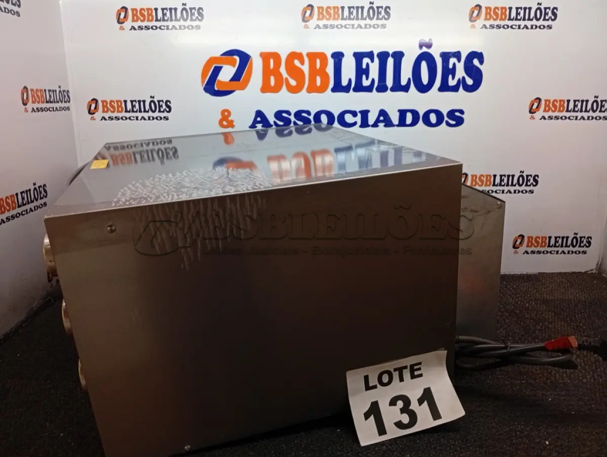 LOTE 131 - 01 - FORNO ELETRICO FISCHER TURBO 2.4 NEW BANCADA 48 LITROS 127V (NO ESTADO, NÃO SABEMOS SE FUNCIONA. LEILÃO NÃO TEM GARANTIA E NEM DEVOLUÇÃO, SUJEITO A POSSÍVEIS AVARIAS VISÍVEIS/OCULTAS E/OU AUSÊNCIA DE COMPONENTES)