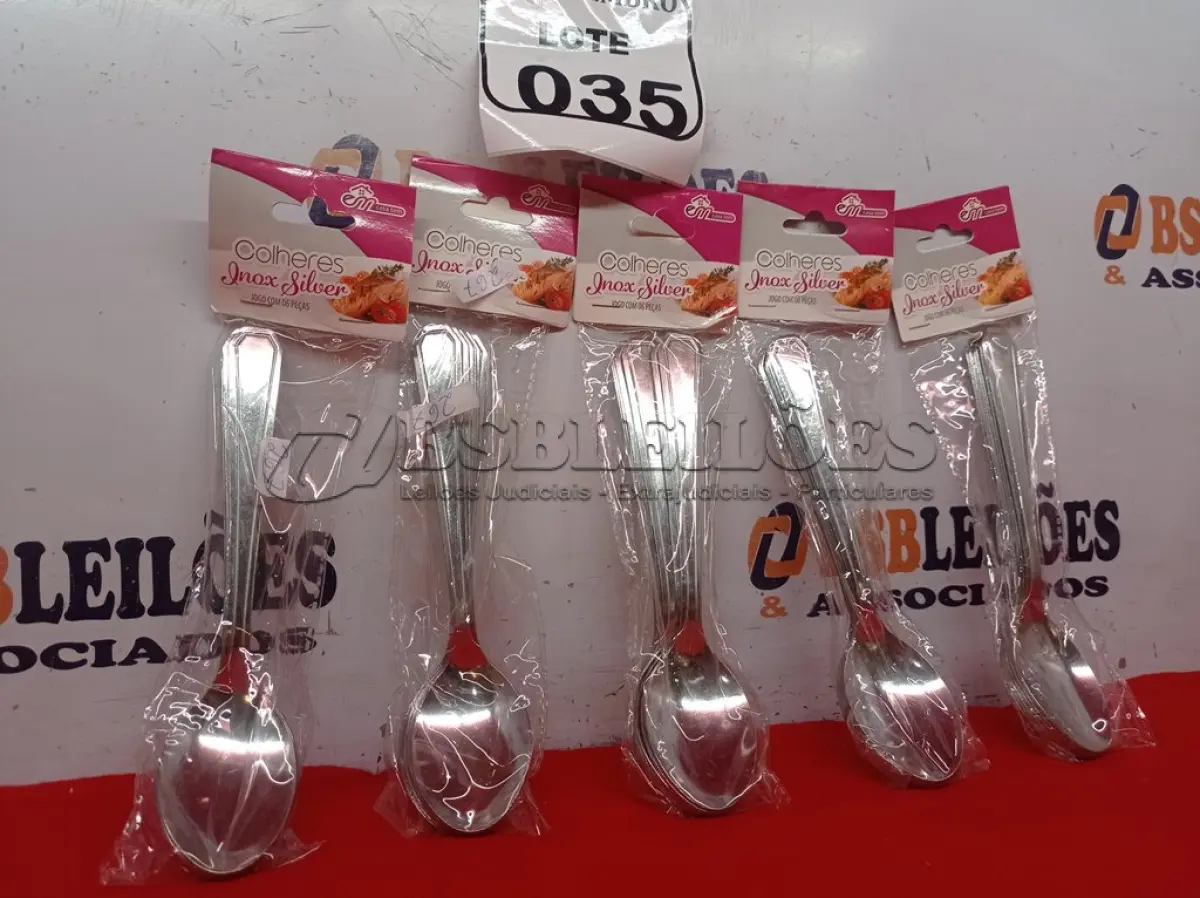 LOTE 035 - 05 KITS DE COLHERES COM 06 PEÇAS CADA. (NO ESTADO) ATENÇÃO! FAZER A VISITAÇÃO ANTES DE ARREMATAR, NÃO SABEMOS SE FUNCIONA. LEILÃO NÃO TEM GARANTIA E NEM DEVOLUÇÃO, SUJEITO A POSSÍVEIS AVARIAS VISÍVEIS/OCULTAS E/OU AUSÊNCIA DE COMPONENTES.
