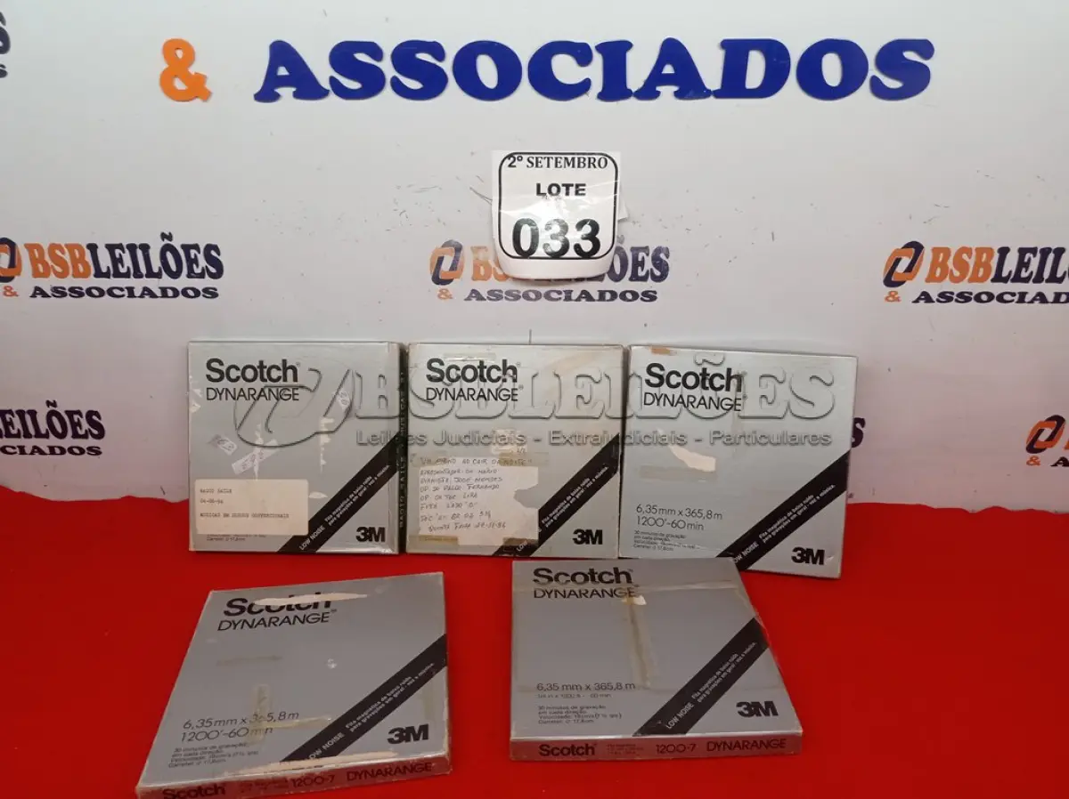 LOTE 033 - 05 FITAS PARA GRAVADOR DE ROLO. (NO ESTADO) ATENÇÃO! FAZER A VISITAÇÃO ANTES DE ARREMATAR, NÃO SABEMOS SE FUNCIONA. LEILÃO NÃO TEM GARANTIA E NEM DEVOLUÇÃO, SUJEITO A POSSÍVEIS AVARIAS VISÍVEIS/OCULTAS E/OU AUSÊNCIA DE COMPONENTES.