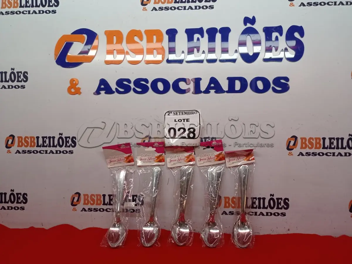 LOTE 028 - 05 KITS DE COLHERES COM 06 PEÇAS CADA. (NO ESTADO) ATENÇÃO! FAZER A VISITAÇÃO ANTES DE ARREMATAR, NÃO SABEMOS SE FUNCIONA. LEILÃO NÃO TEM GARANTIA E NEM DEVOLUÇÃO, SUJEITO A POSSÍVEIS AVARIAS VISÍVEIS/OCULTAS E/OU AUSÊNCIA DE COMPONENTES.