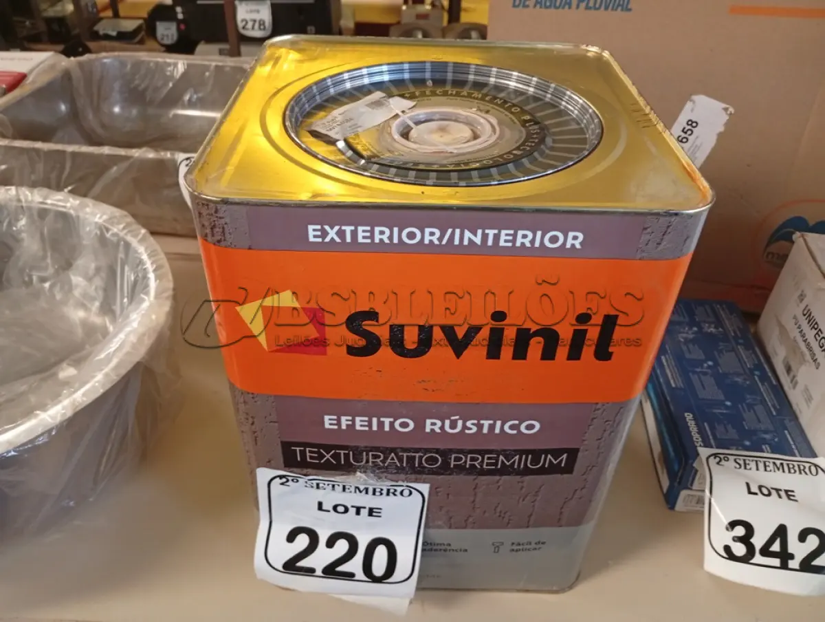 LOTE 220 - 01 LATA DE TINTA SUVINIL EFEITO RUSTICO TEXTURIZADO PRETO 25KG. (NO ESTADO) ATENÇÃO! FAZER A VISITAÇÃO ANTES DE ARREMATAR, NÃO SABEMOS SE FUNCIONA. LEILÃO NÃO TEM GARANTIA E NEM DEVOLUÇÃO, SUJEITO A POSSÍVEIS AVARIAS VISÍVEIS/OCULTAS E/OU AUSÊNCIA DE COMPONENTES.