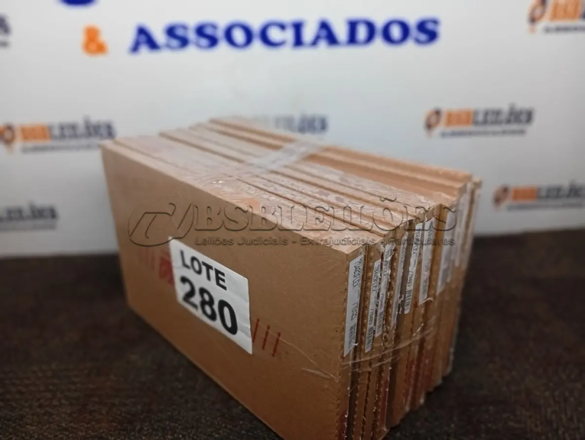 LOTE 280 - 10 - JOGOS DE JUNTAS DO MOTOR - SABÓ - 79403FLEX (NO ESTADO, NÃO SABEMOS SE FUNCIONA. LEILÃO NÃO TEM GARANTIA E NEM DEVOLUÇÃO, SUJEITO A POSSÍVEIS AVARIAS VISÍVEIS/OCULTAS E/OU AUSÊNCIA DE COMPONENTES)