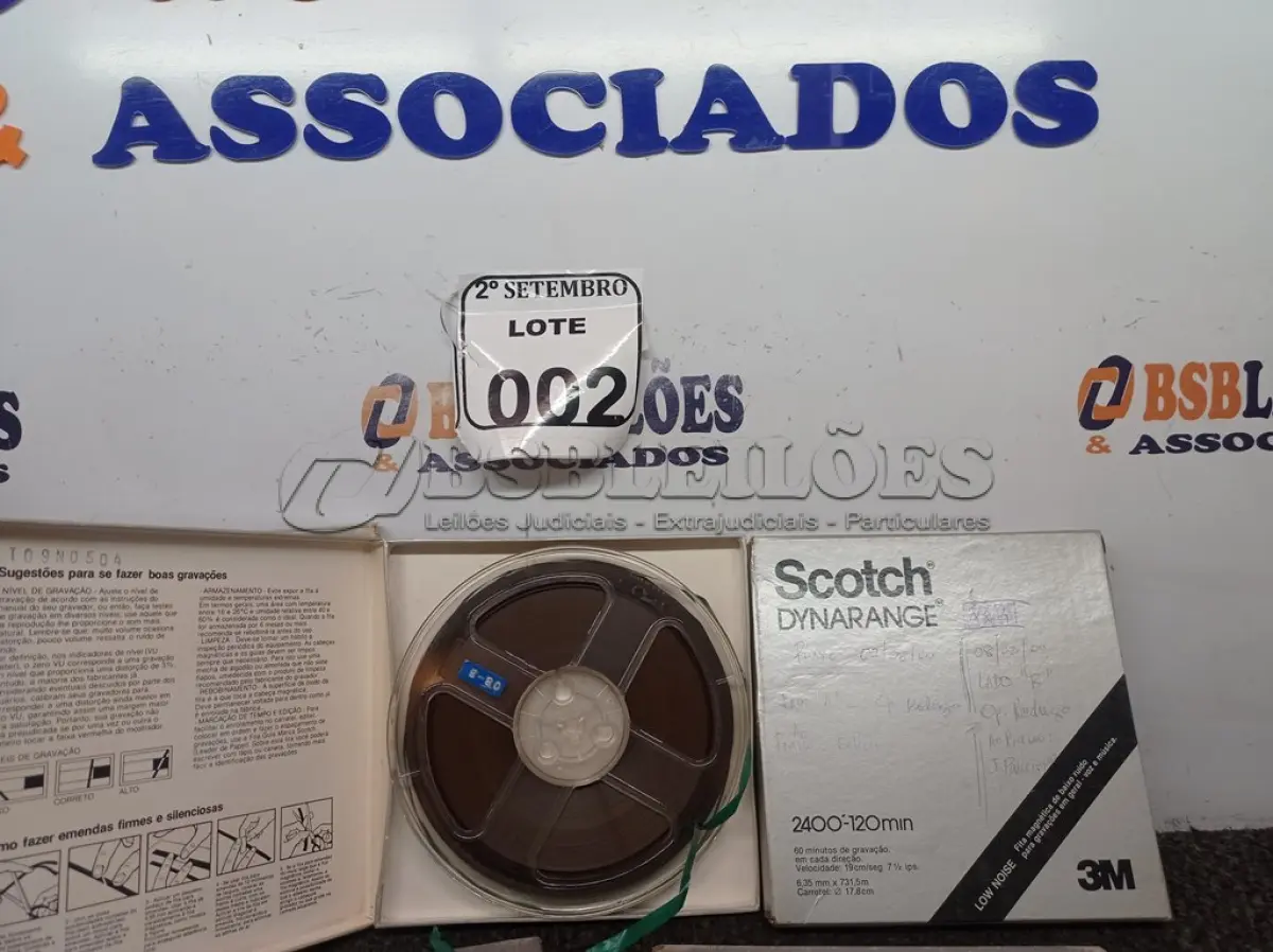 LOTE 002 - 05 FITAS PARA GRAVADOR DE ROLO. (NO ESTADO) ATENÇÃO! FAZER A VISITAÇÃO ANTES DE ARREMATAR, NÃO SABEMOS SE FUNCIONA. LEILÃO NÃO TEM GARANTIA E NEM DEVOLUÇÃO, SUJEITO A POSSÍVEIS AVARIAS VISÍVEIS/OCULTAS E/OU AUSÊNCIA DE COMPONENTES.