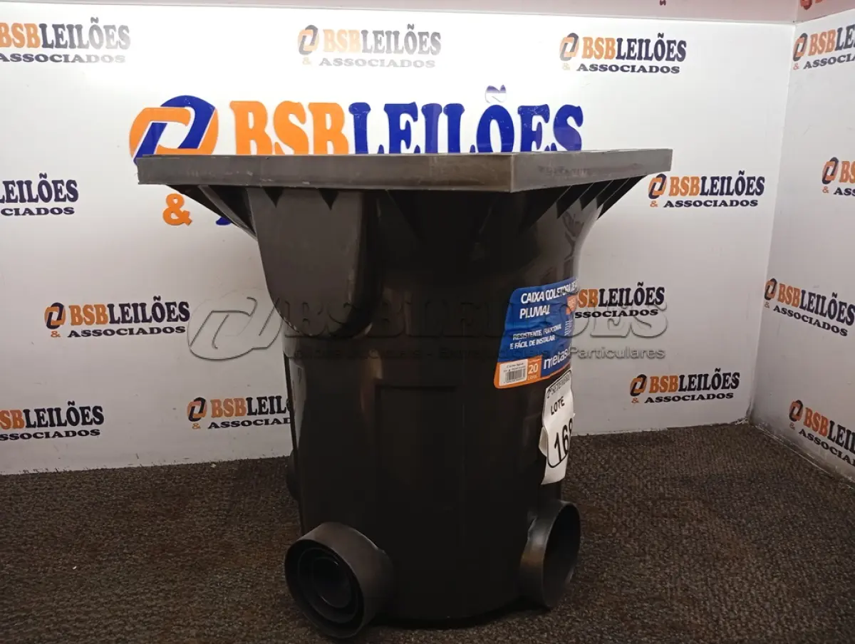 LOTE 168 - 01 CAIXA COLETORA DE ÁGUA PLUVIAL GRANDE PREMIUM PT METASUL (NO ESTADO) ATENÇÃO! FAZER A VISITAÇÃO ANTES DE ARREMATAR, NÃO SABEMOS SE FUNCIONA. LEILÃO NÃO TEM GARANTIA E NEM DEVOLUÇÃO, SUJEITO A POSSÍVEIS AVARIAS VISÍVEIS/OCULTAS E/OU AUSÊNCIA DE COMPONENTES.