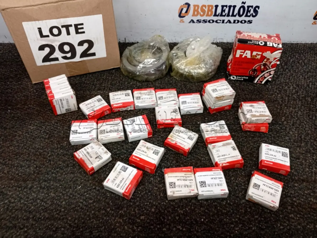 LOTE 292 - 32 – ROLAMENTOS AUTOMOTIVO DIVERSOS (NO ESTADO, NÃO SABEMOS SE FUNCIONA. LEILÃO NÃO TEM GARANTIA E NEM DEVOLUÇÃO, SUJEITO A POSSÍVEIS AVARIAS VISÍVEIS/OCULTAS E/OU AUSÊNCIA DE COMPONENTES)